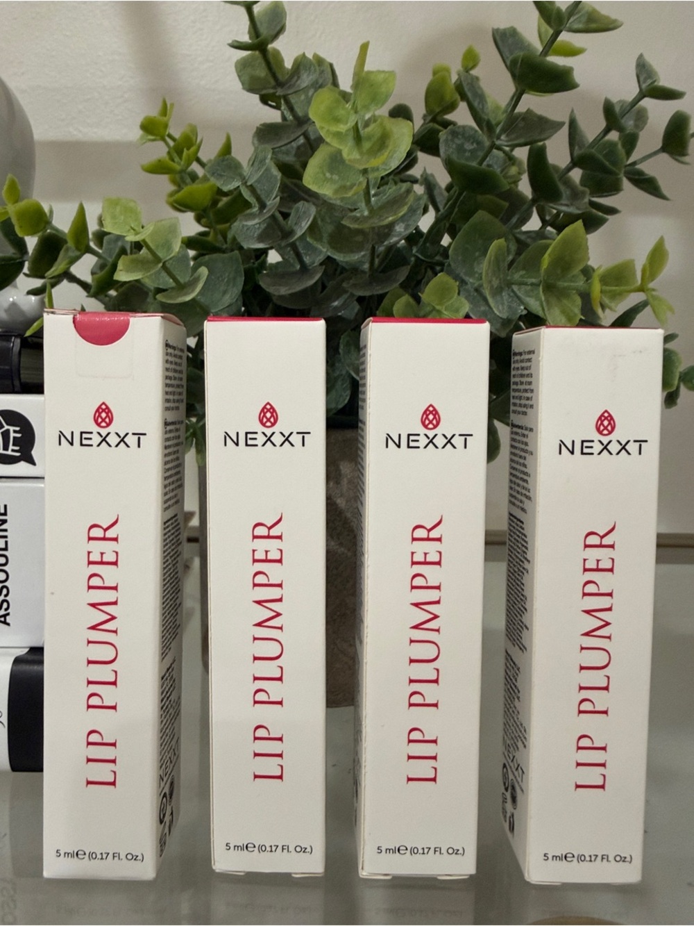 NEXXT Lip Plumper - Hydrating Lip Enhancer